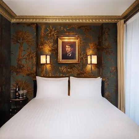 Maison Proust, & La Hotel 5*