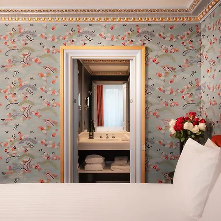 Maison Proust, & La 5* Parigi