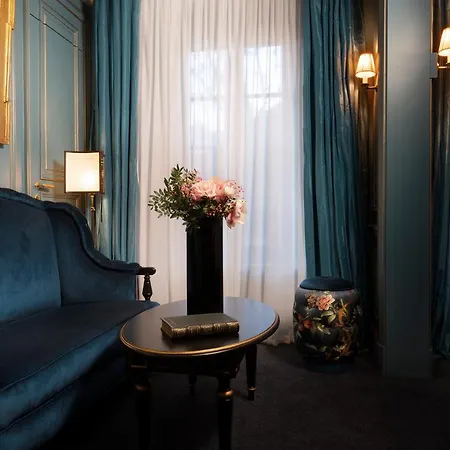 Hotel Maison Proust, & La 5*
