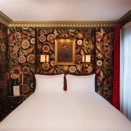 Maison Proust, & La 5* Parigi