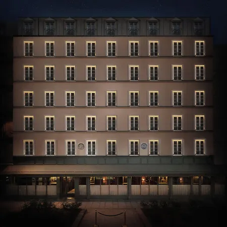 Maison Proust, & La Hotel Parigi