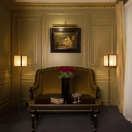Maison Proust, & La Hotel
