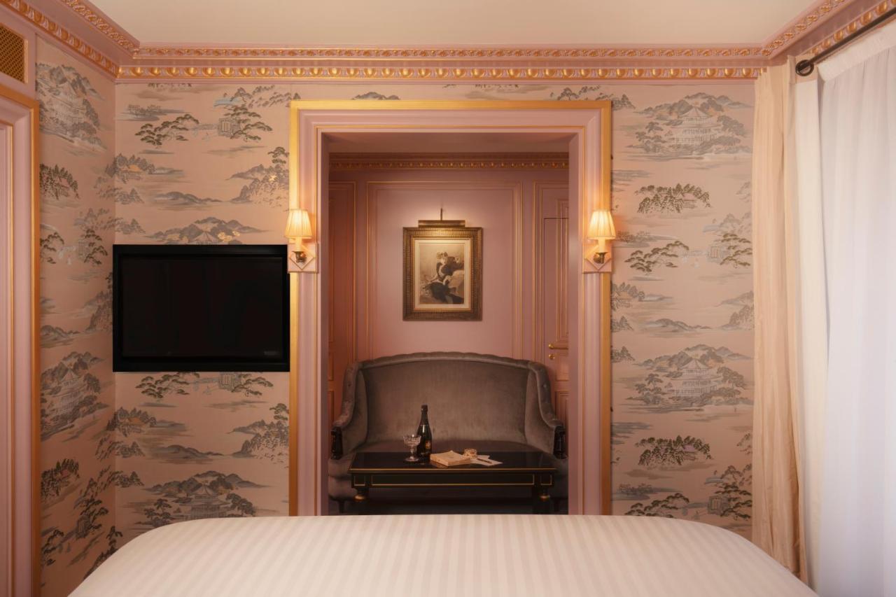 Maison Proust, & La Parigi