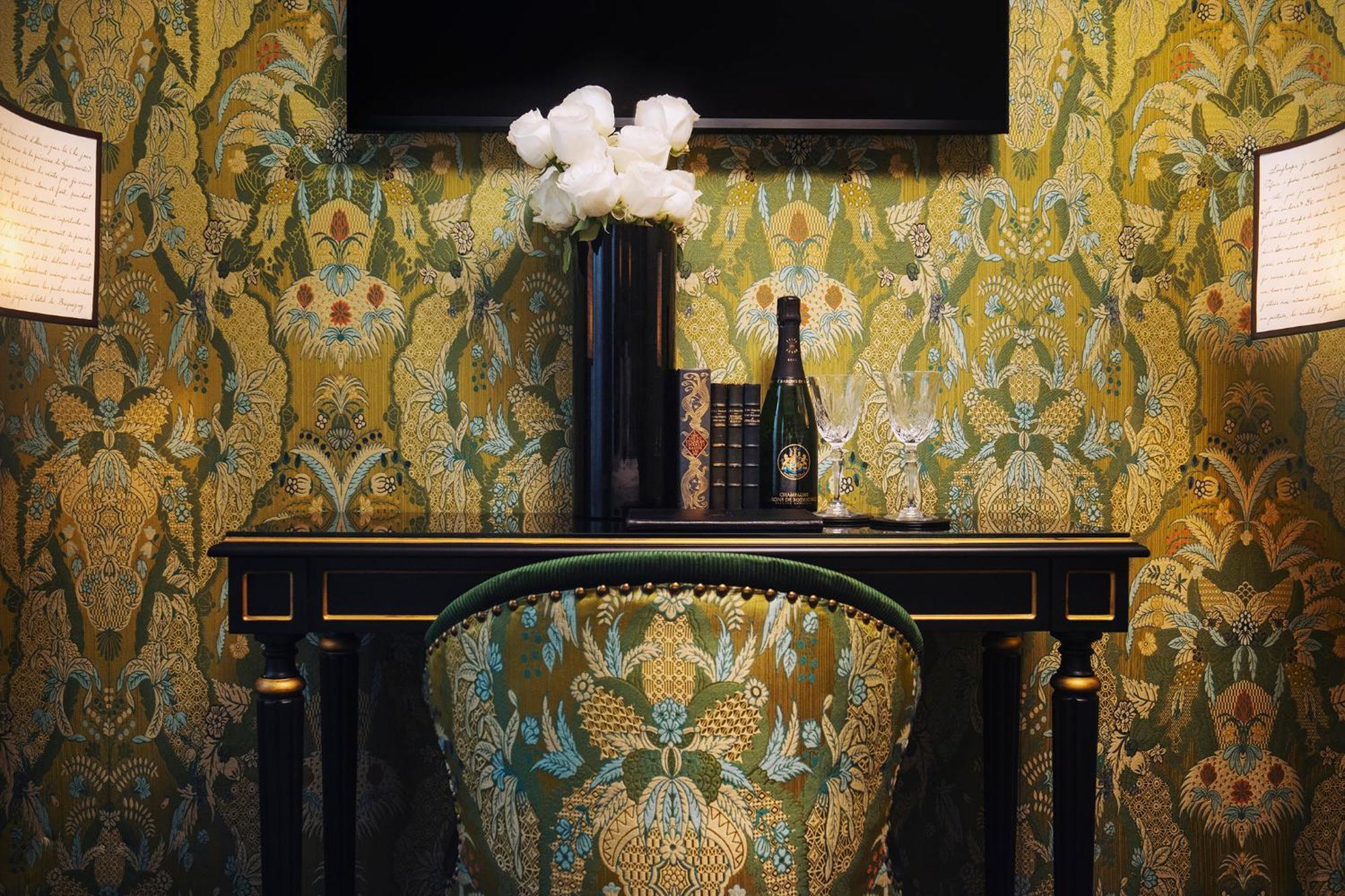 Maison Proust, & La 5*